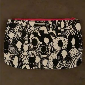 Ipsy makeup bag